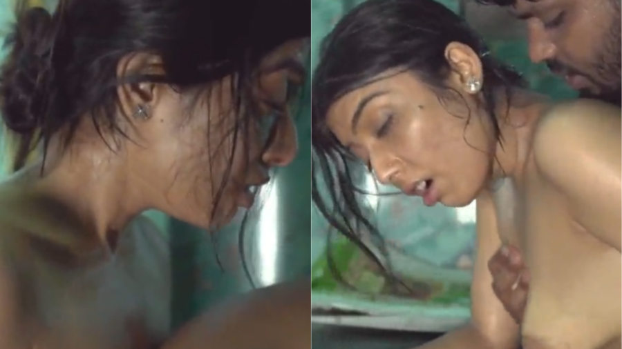 Desi girl has hardcore sex with her boyfriend