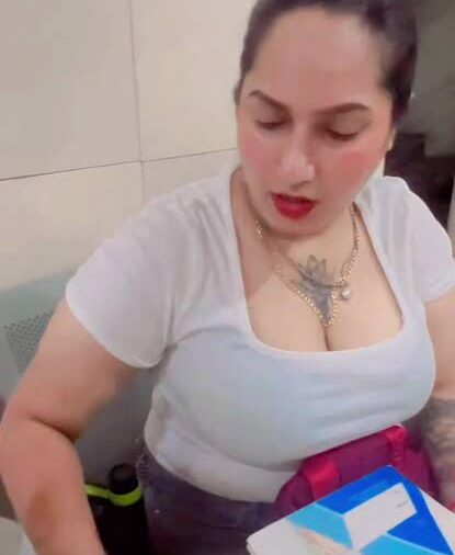 Kamal Kaur Bhabhi Sucking and Fucking part – 1